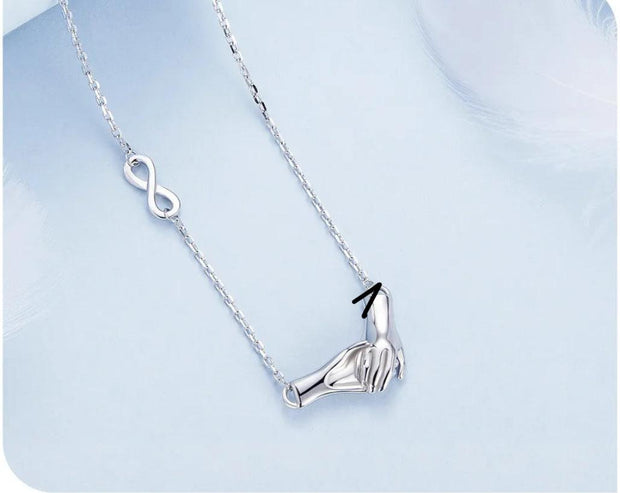Shaking Hands necklace - Beautiful Jewellery