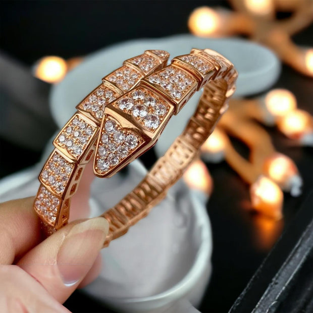 Snakebone bracelet - Beautiful Jewellery