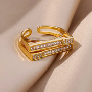 Daisy ring - Beautiful Jewellery