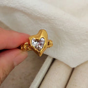 Strong heart - Beautiful Jewellery