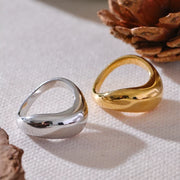 18K Gold Wave Ring